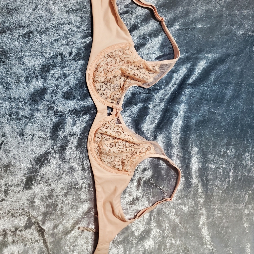 NWT Victoria Secret Bra